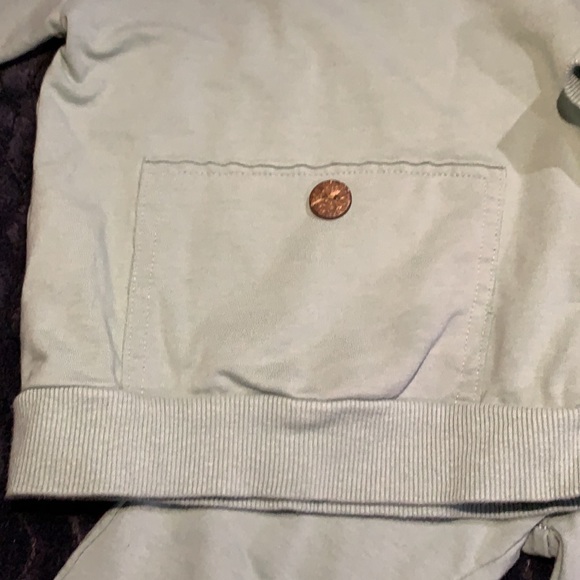 Mint green sweater & jogger set for baby - Picture 3 of 3